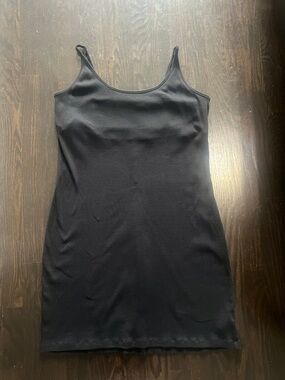 Old Navy Black Ribbed Tank Top with Thin Straps XXL